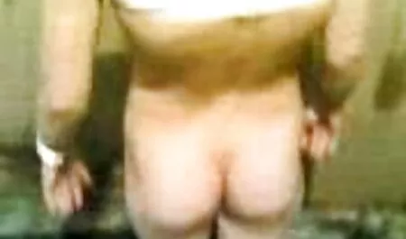 Muda dan cantik video sex awek bertudung penampilan.