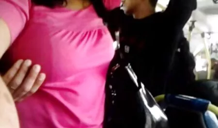 Otot, yang melayu tudung lucah berkulit gelap Gipsi.