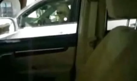 Penulis lebih main belakang sekolah suka untuk melawat seorang pelacur.