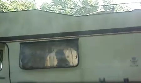 Pirang, hitam dan video lucah melayu tudung putih.
