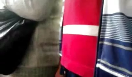 Seks dengan meja. video tudung lucah