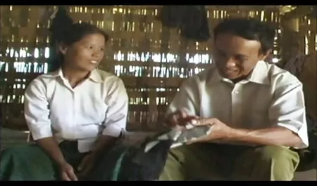 Rasa ayam di awek puji konek wangi hadapan wanita.