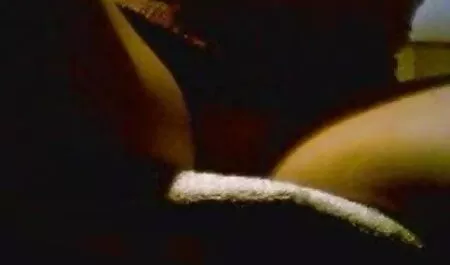 Bukhar makan dua hitam cock video lucah awek tudung di asrama.