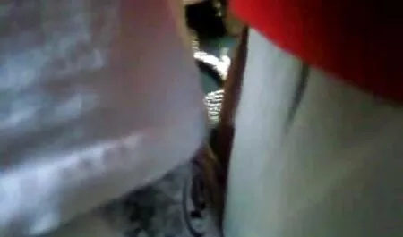 Melibatkan diri dalam video lucah awek tudung seks.