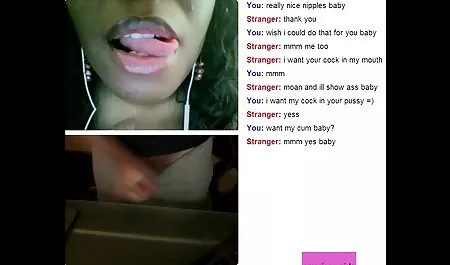 Si rambut merah video sex awek tudung di sofa.