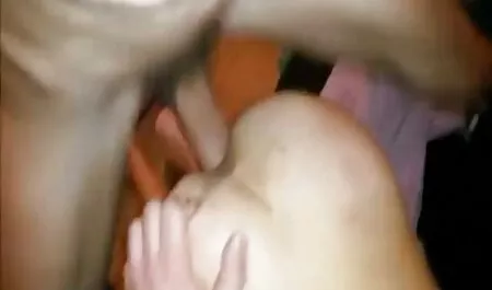 Wanita Muslim video lucah awek tudung yang tidak melepas tudung.