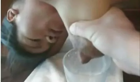 Anna Tatu awek lucah menari telanjang.